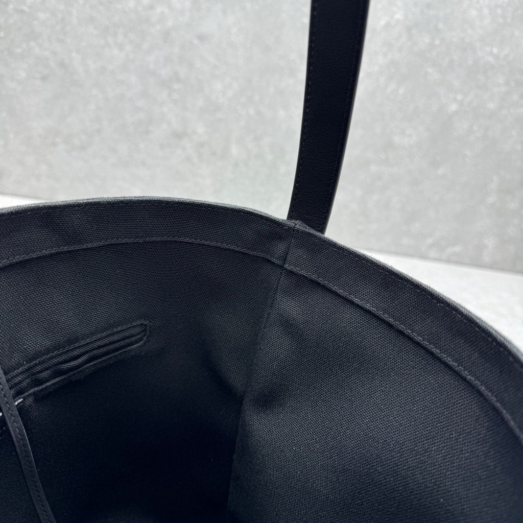 The Row 2025 N/S Park Tote Bag 30cm Black Leather Canvas