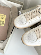 SUPER-STAR SABOTS IN WHITE CALFSKIN SHEARING LINING AND GLITTER WHITE STAR