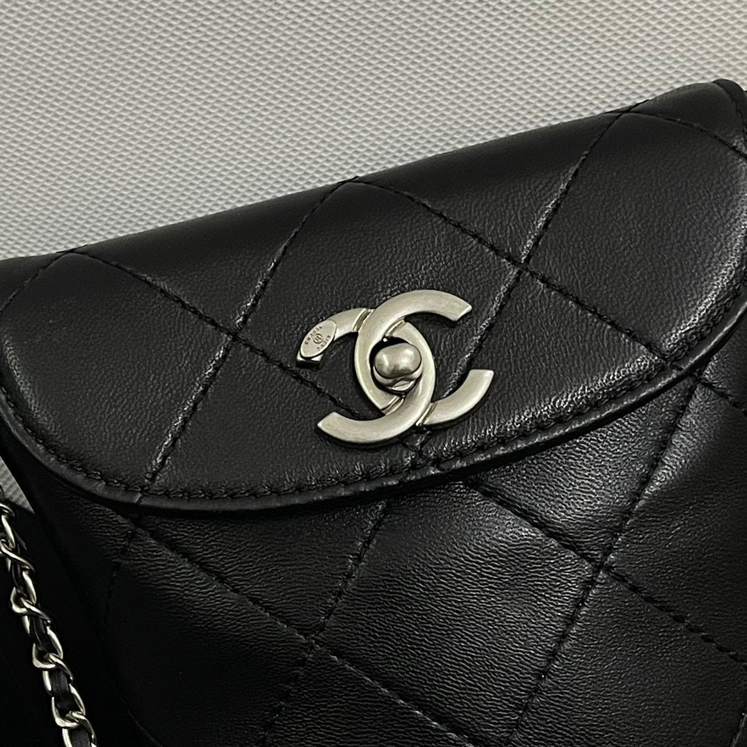CC Phone Holder Bag 17cm Black Lambskin