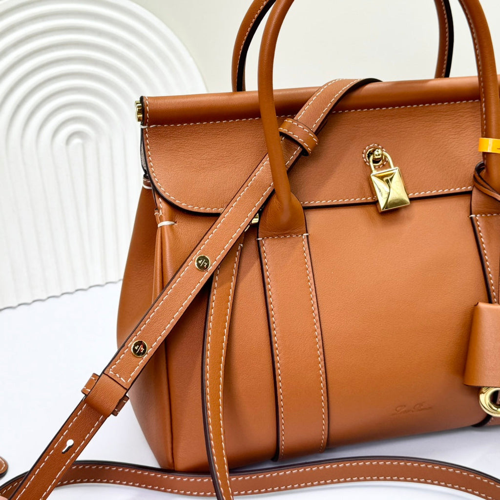 LP Loom L25 Tan Brown Calfskin 231847