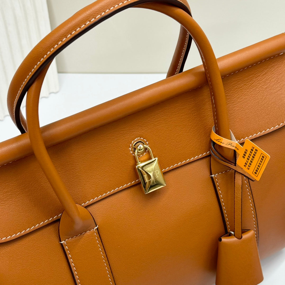 LP Loom L25 Tan Brown Calfskin 231847