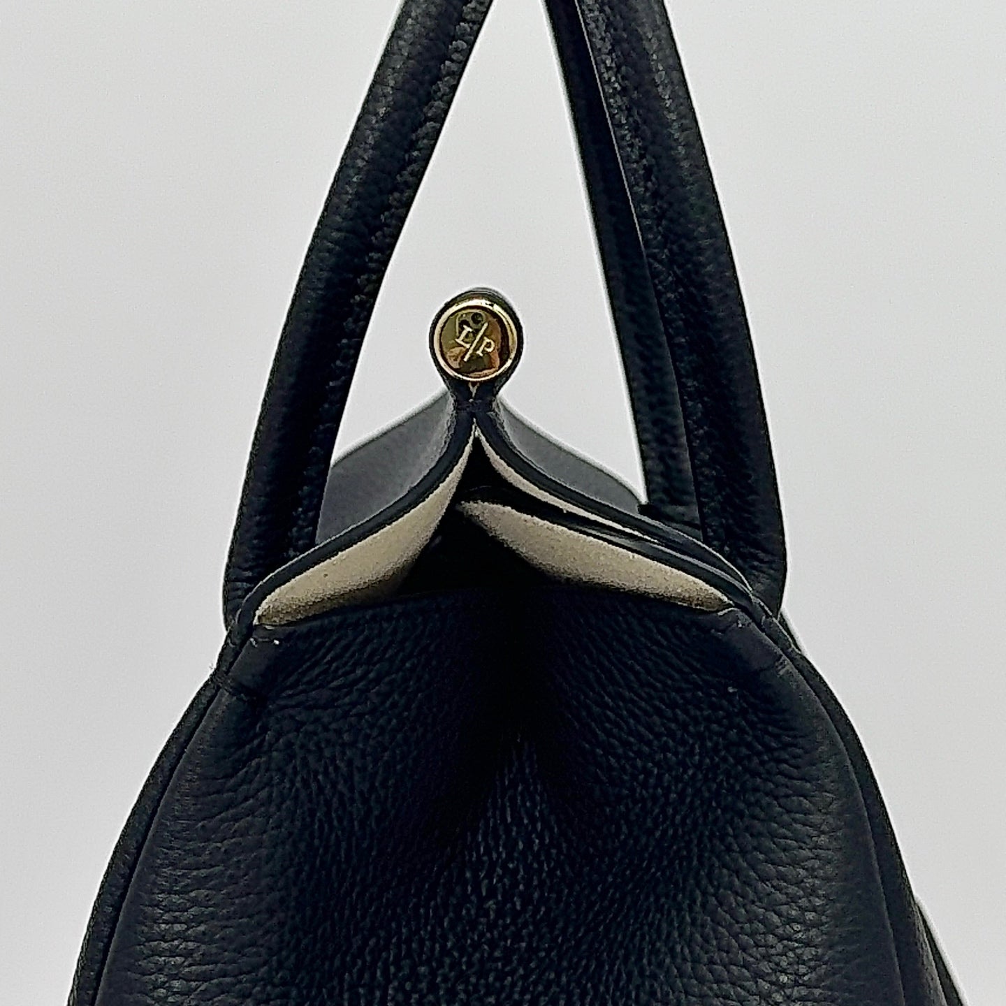 LP Loom L25 Black Lychee Pattern Calfskin 282182