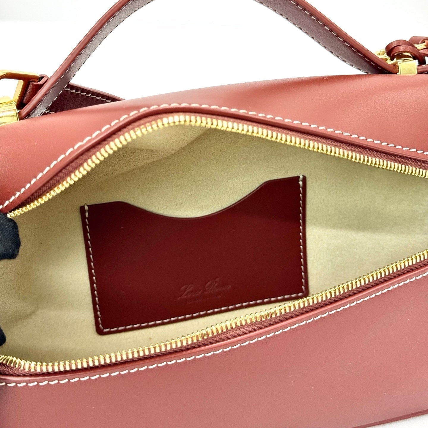 LP Extra Pouch L23 Burgundy Smooth Calfskin 282131