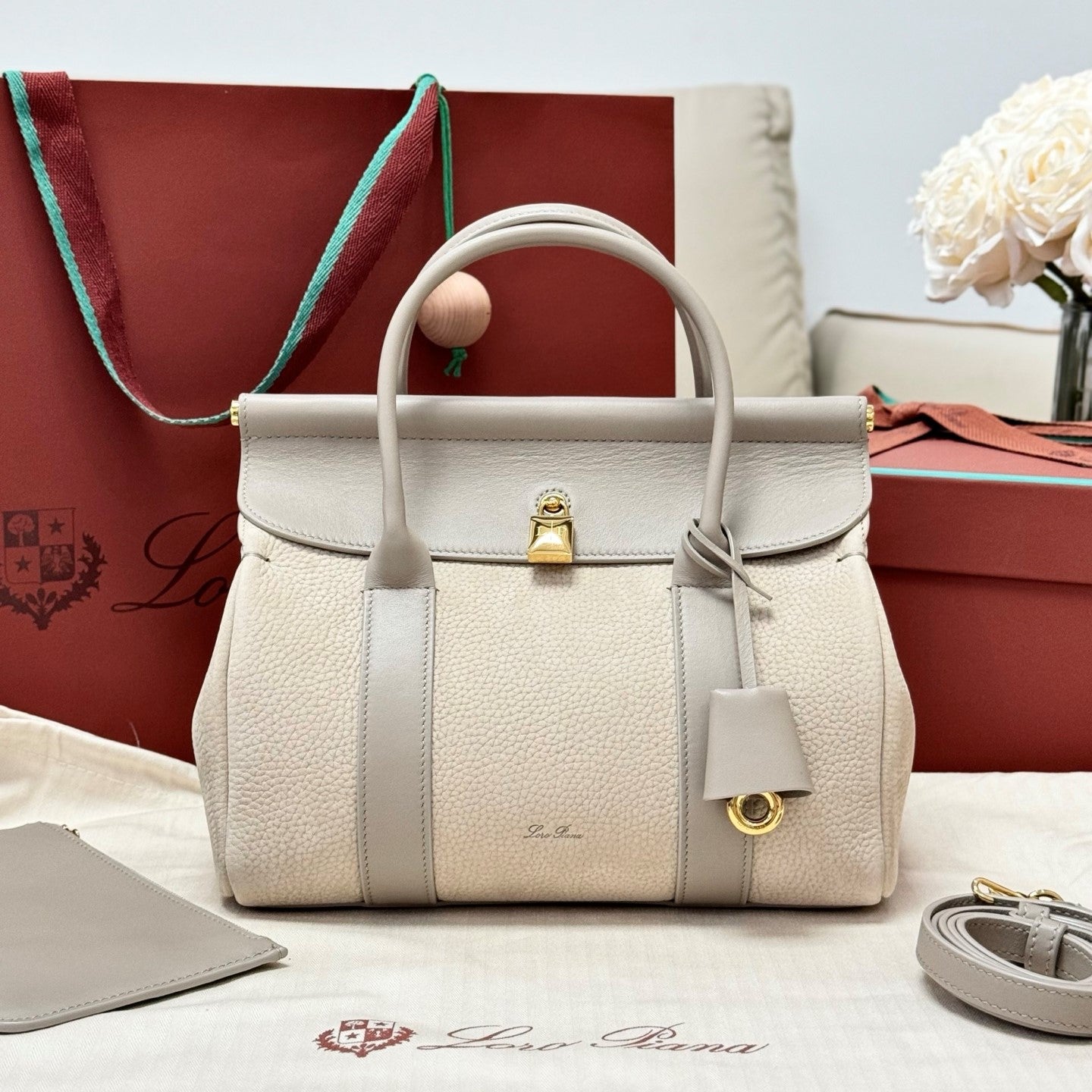 LP Loom L25 Dove Calfskin 282198