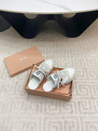 SNEAKER MULES IN WHITE MESH AND BEIGE SUEDE