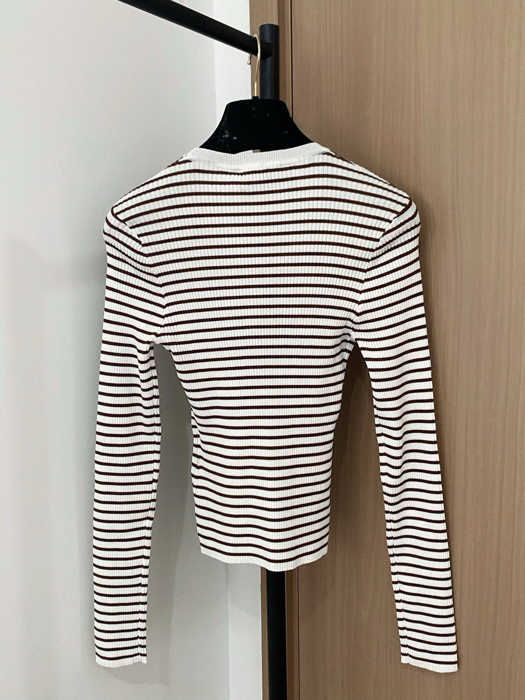 MIUMIU KNIT SWEATER STYLE 266