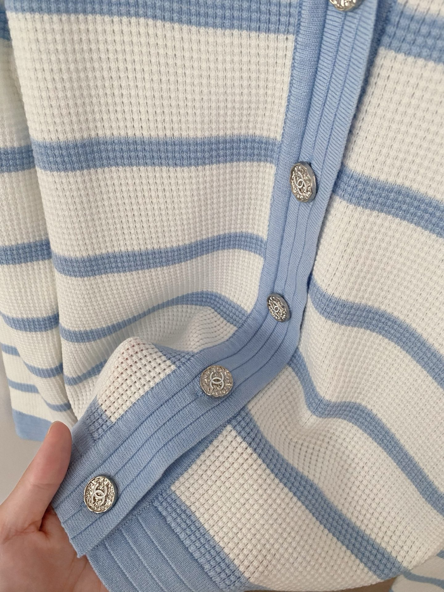CHANEL 25S CARDIGAN STYLE 139
