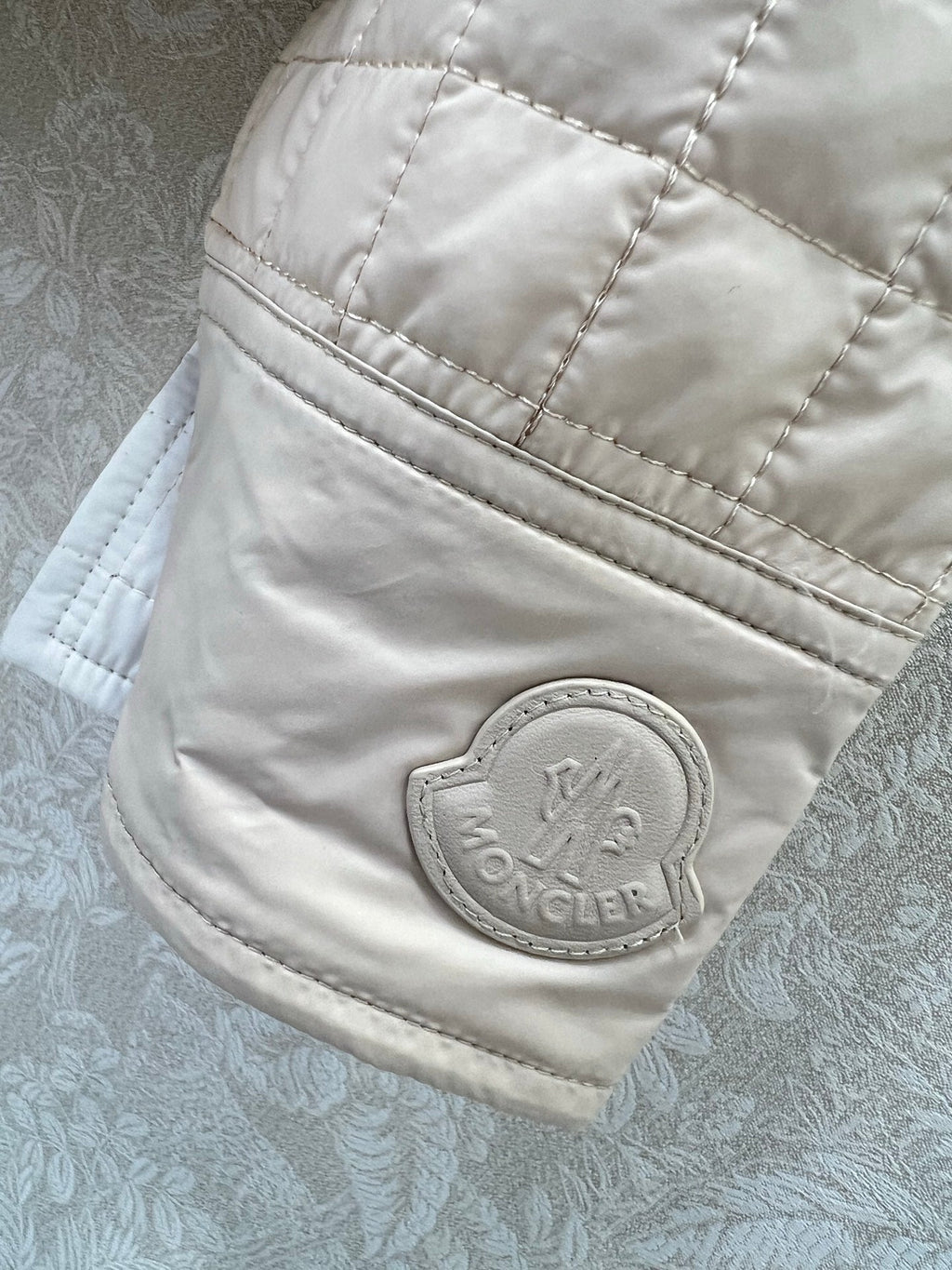 MONCLER 25S JACKET 287629