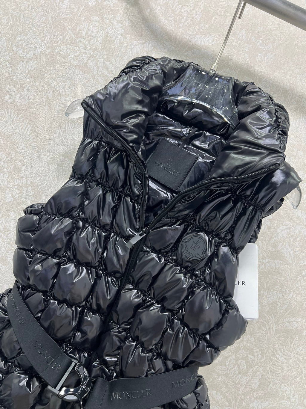 MONCLER 25S JACKET IN BLACK 102