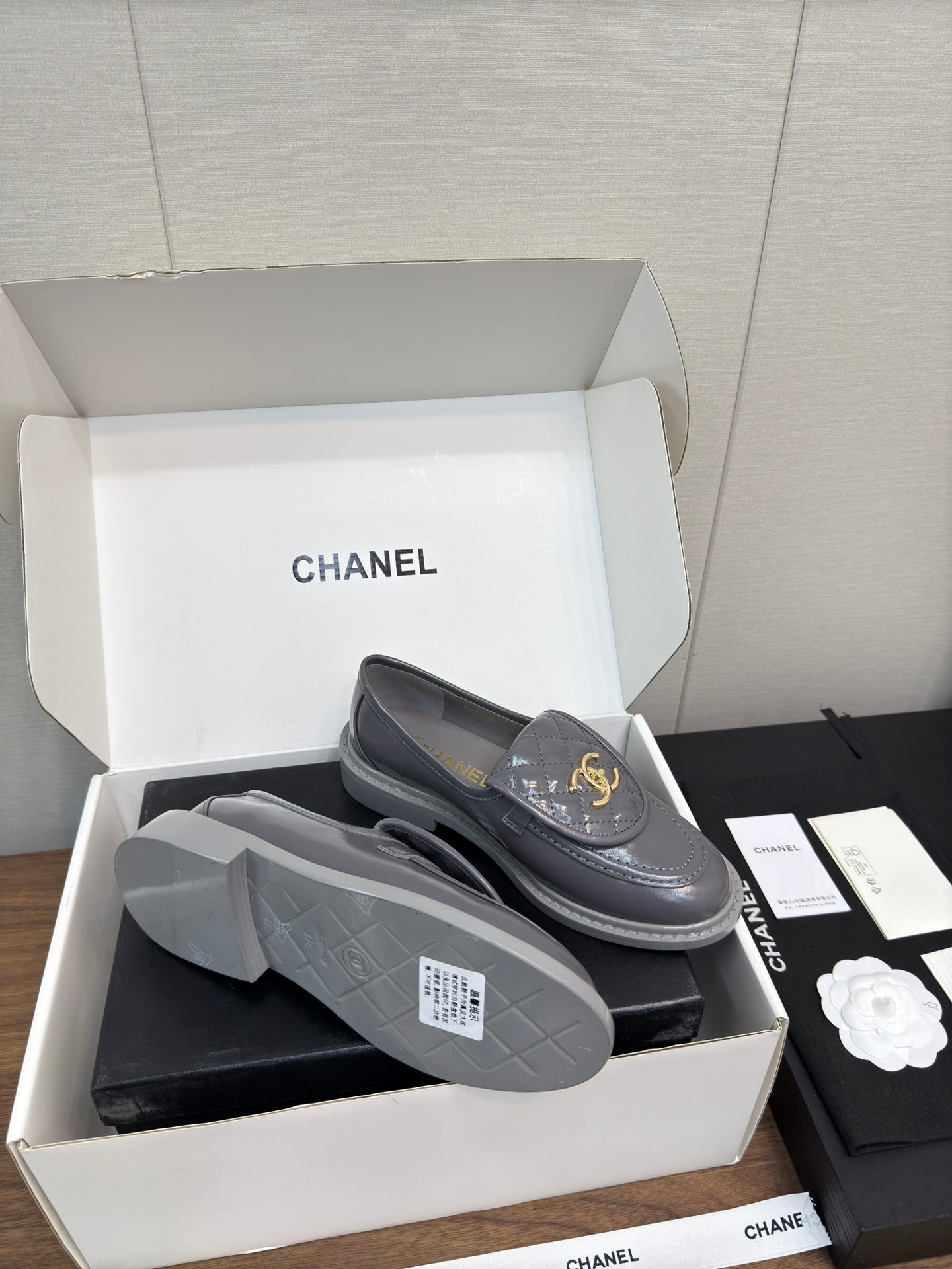 MOCCASIN 2.5 CM IN MO GRAY PREMIUM LAMBSKIN