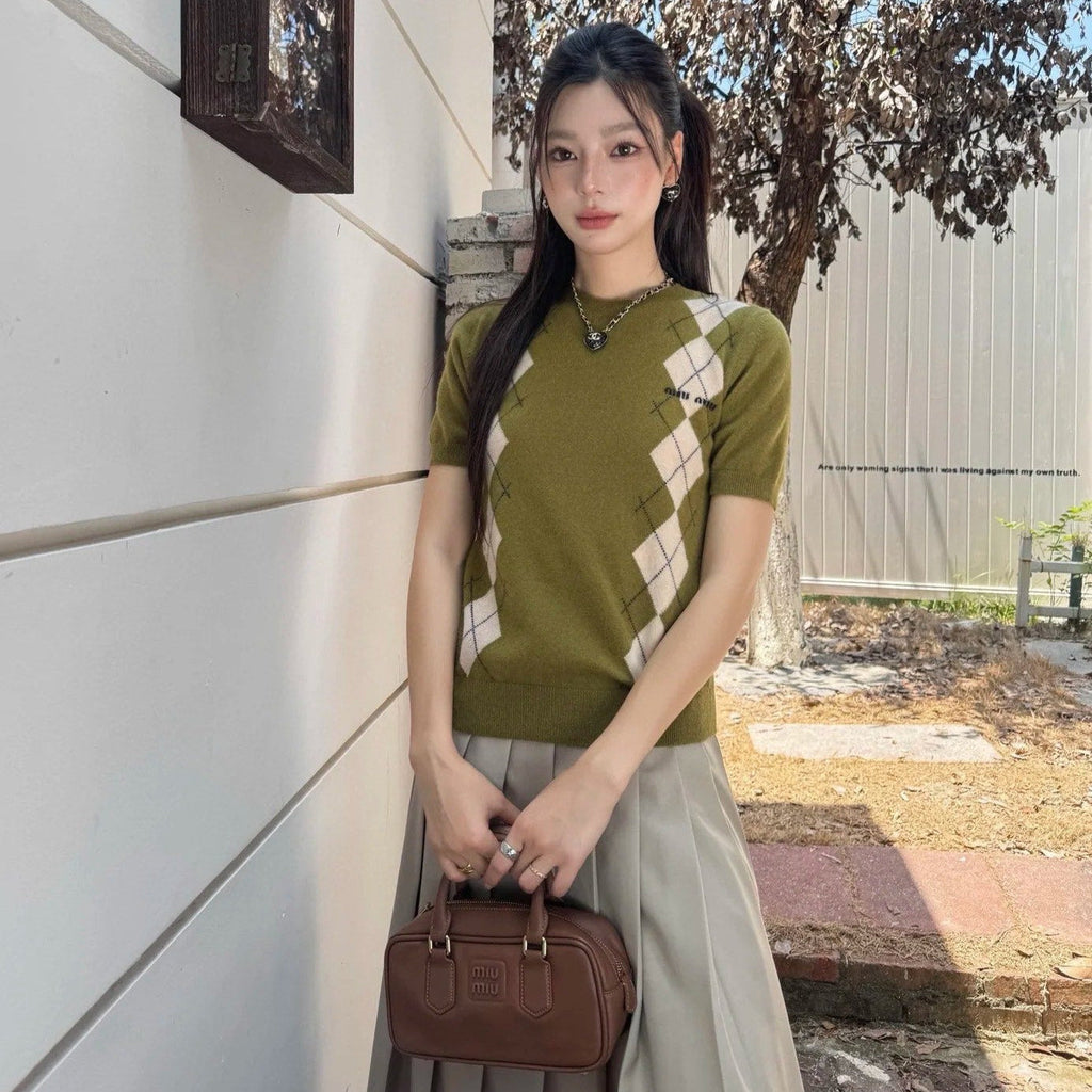 MIUMIU SHORT-SLEEVE KNIT TOP STYLE 367