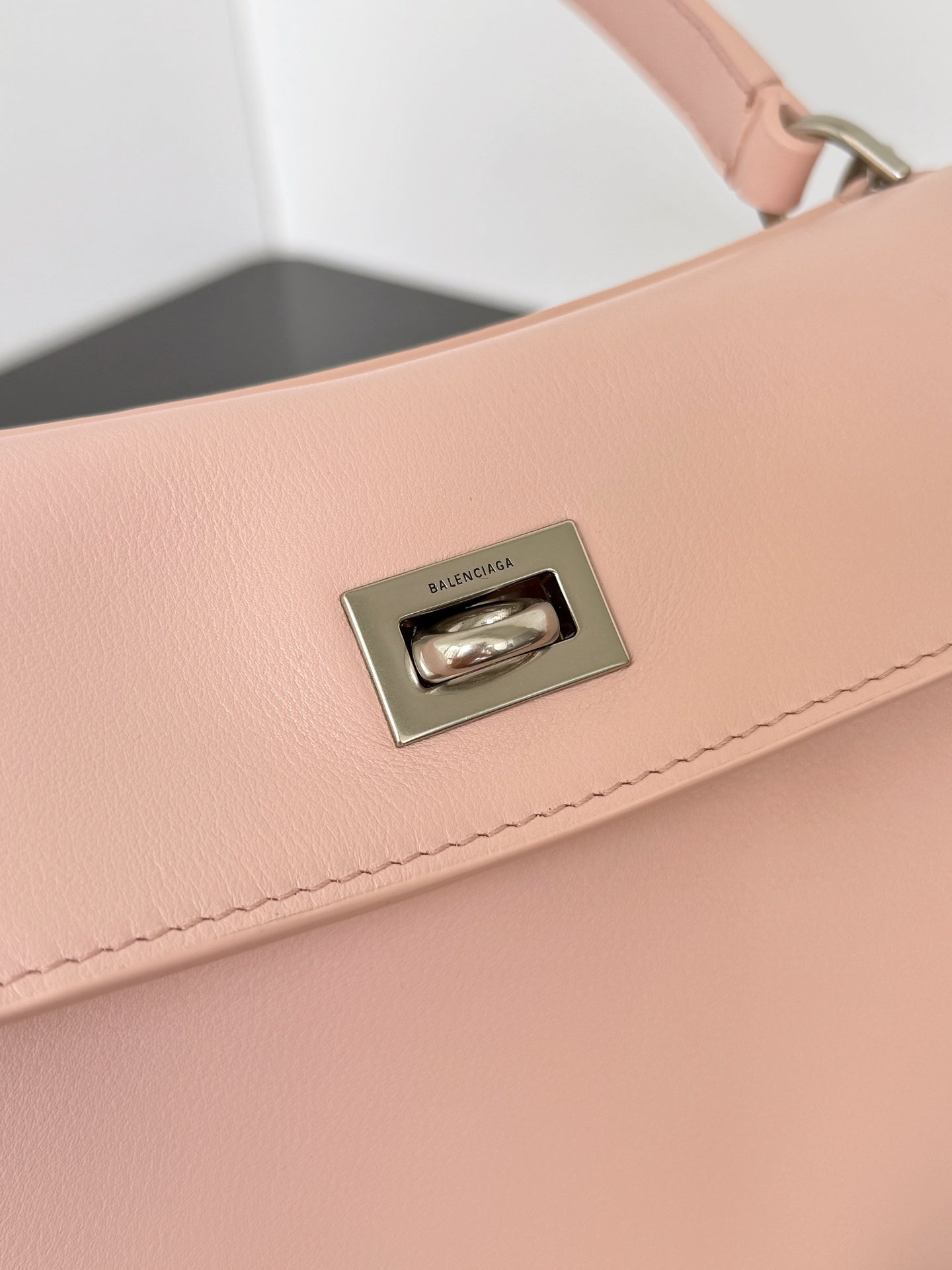 Balenciaga Rodeo 35 Oversized Bag Pastel Pink Lambskin