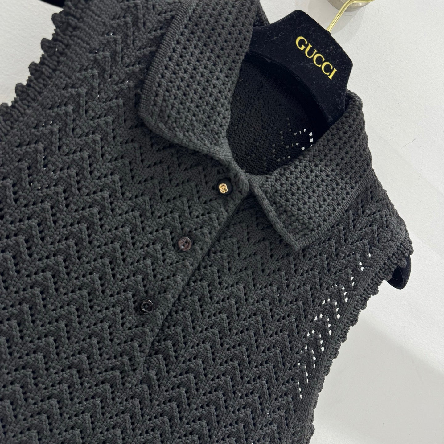 GUCCI SLEEVELESS KNIT POLO DRESS IN BLACK 267479
