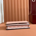 EMBLEM WALLET ON CHAIN 20 IN LIGHT PINK SMOOTH CALFSKIN