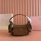 POCKET HANDBAG 21 IN OAK BROWN CALFSKIN