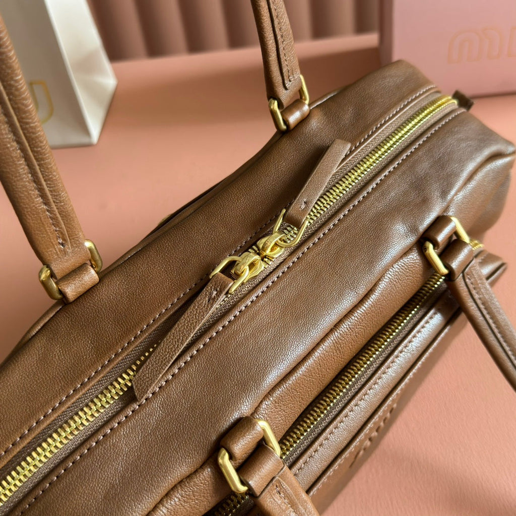JOIE HAND BAG 32 IN TAWNY BROWN CALFSKIN