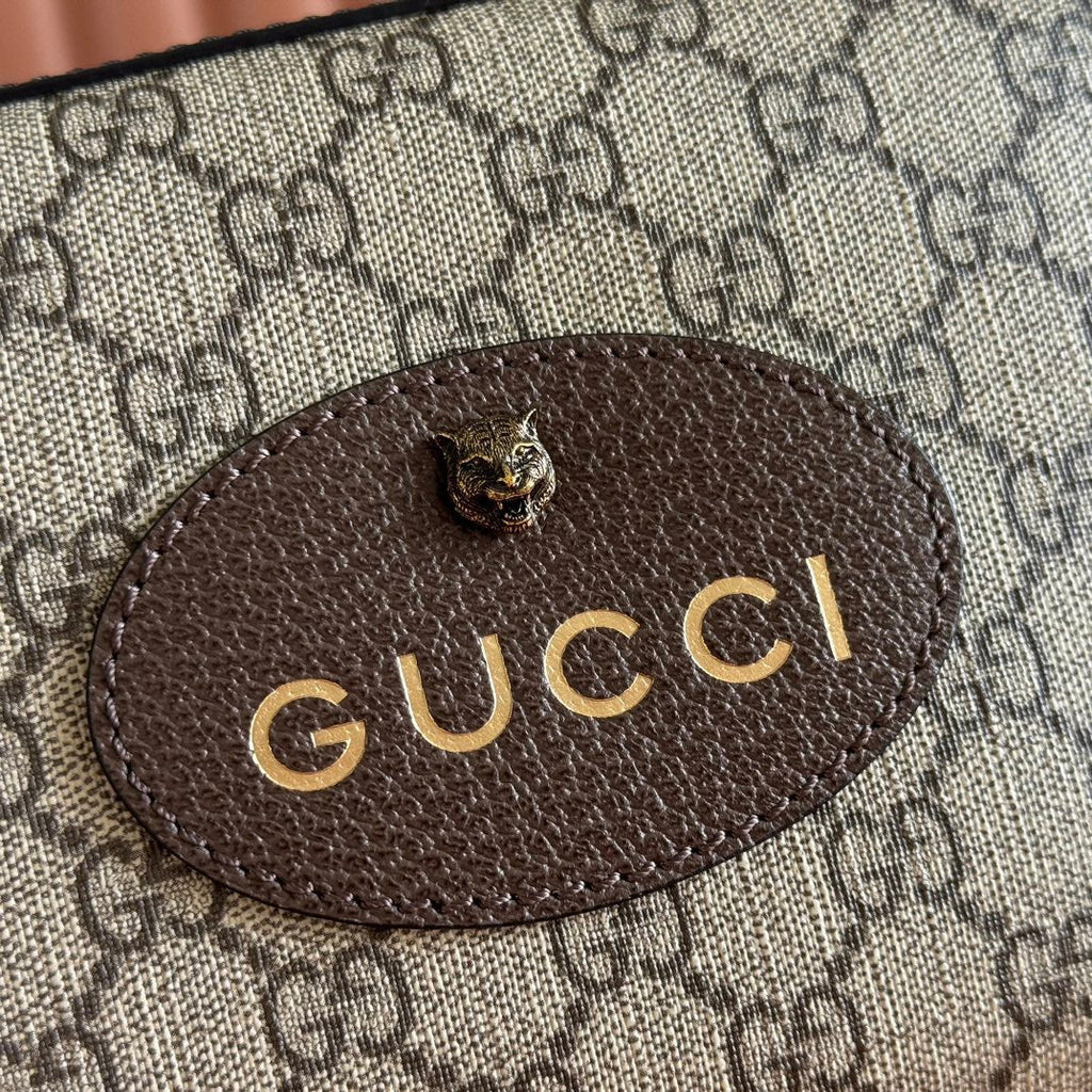 GUCCI NEO  GG SUPREME TIGER HEAD CROSSBODY BAG 24 IN CANVAS