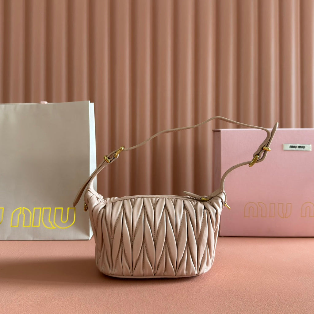 Miu Matelassé Pouch Bag 15cm Apricot Leather
