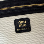 Miu 25ss Large Shoulderbag 40 Black Embossed Lambskin