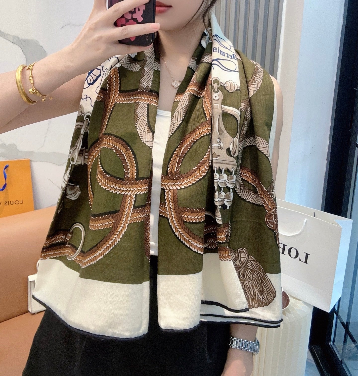 HERMES 25S SCARF 140 IN CASHMERE SILK 854538