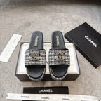 PLASTFORM HEELS IN BLACK TWEED AND CALFSKIN