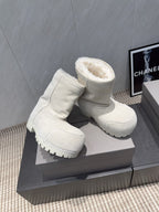 BALENCIAGA 25S LOW ANKLE BOOTS PLATFORM HEEL IN WHITE SUEDE STYLE 2