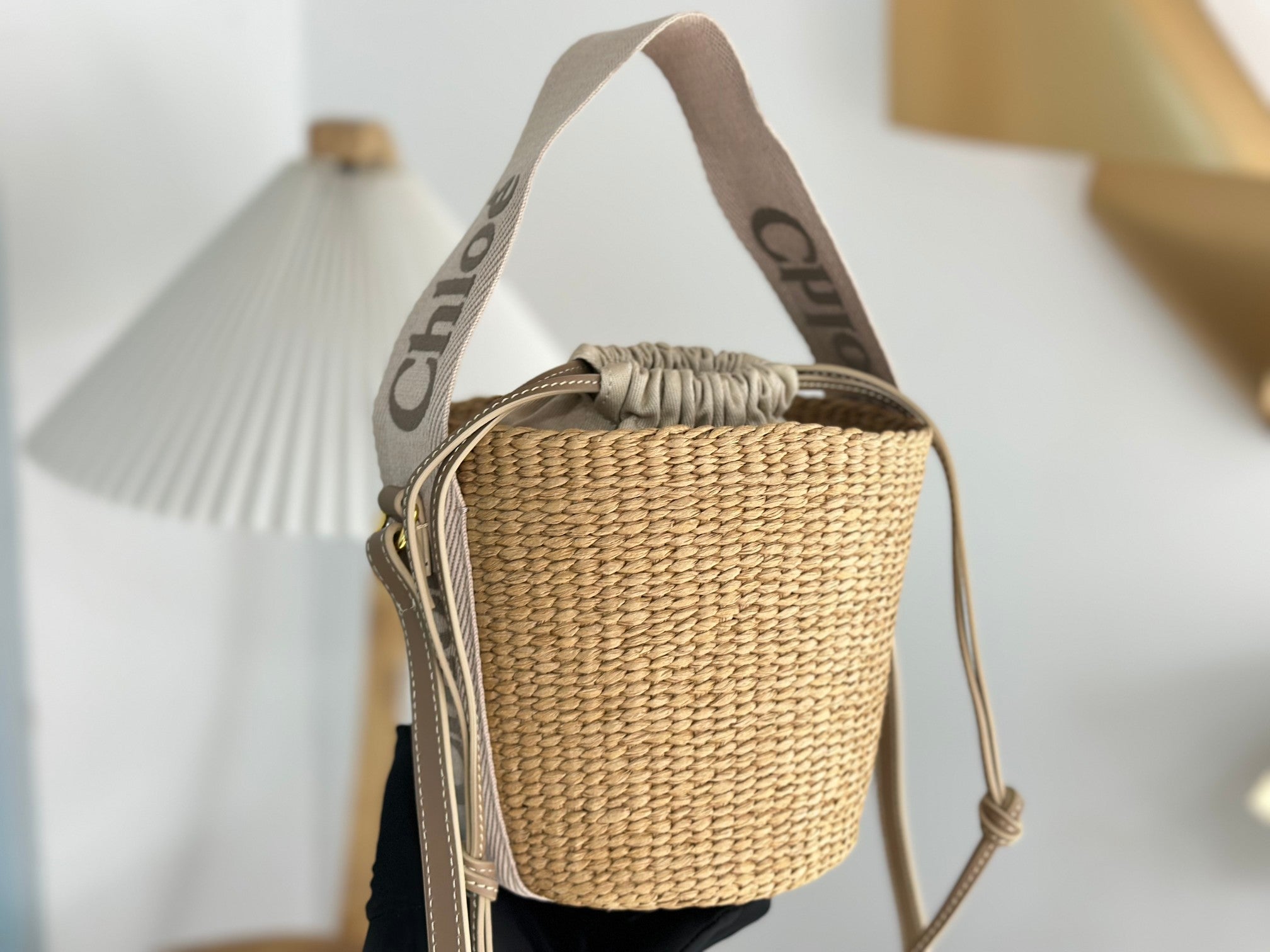 Chloe Woody straw bucket bag 16cm beige raffia