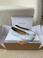 SL TABI BALLERINA FLAT PASTEL LAMBSKIN