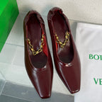 SHARP CHAIN PUMP 6 CM IN MAHOGANY RED CALFSKIN