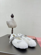 SHEARLING BALLET FLAT WHITE WITH SUEDE STRAP