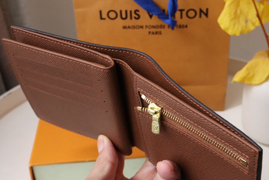 LV M60053 Amerigo Wallet Brown Monogram Canvas 224129