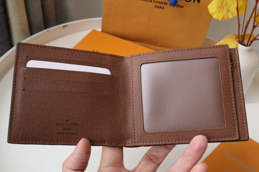 LV M60053 Amerigo Wallet Brown Monogram Canvas 224129