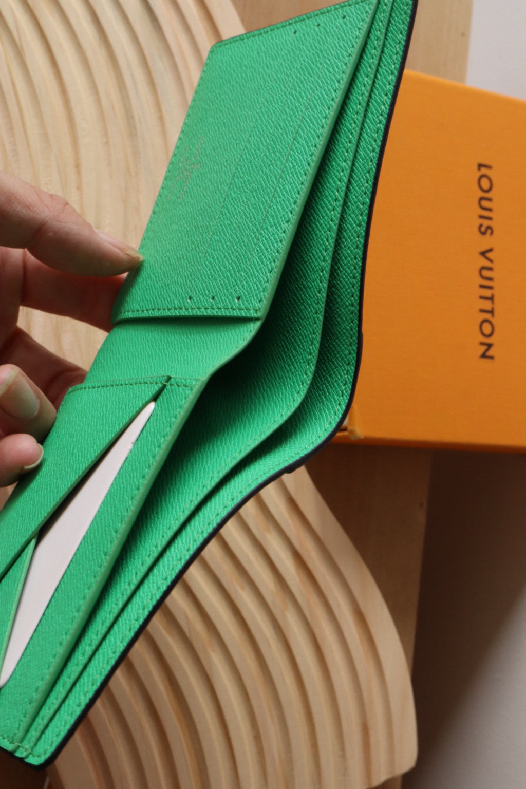 LV M30995 Multiple Wallet Green Monogram Canvas & Taïga Leather 180059