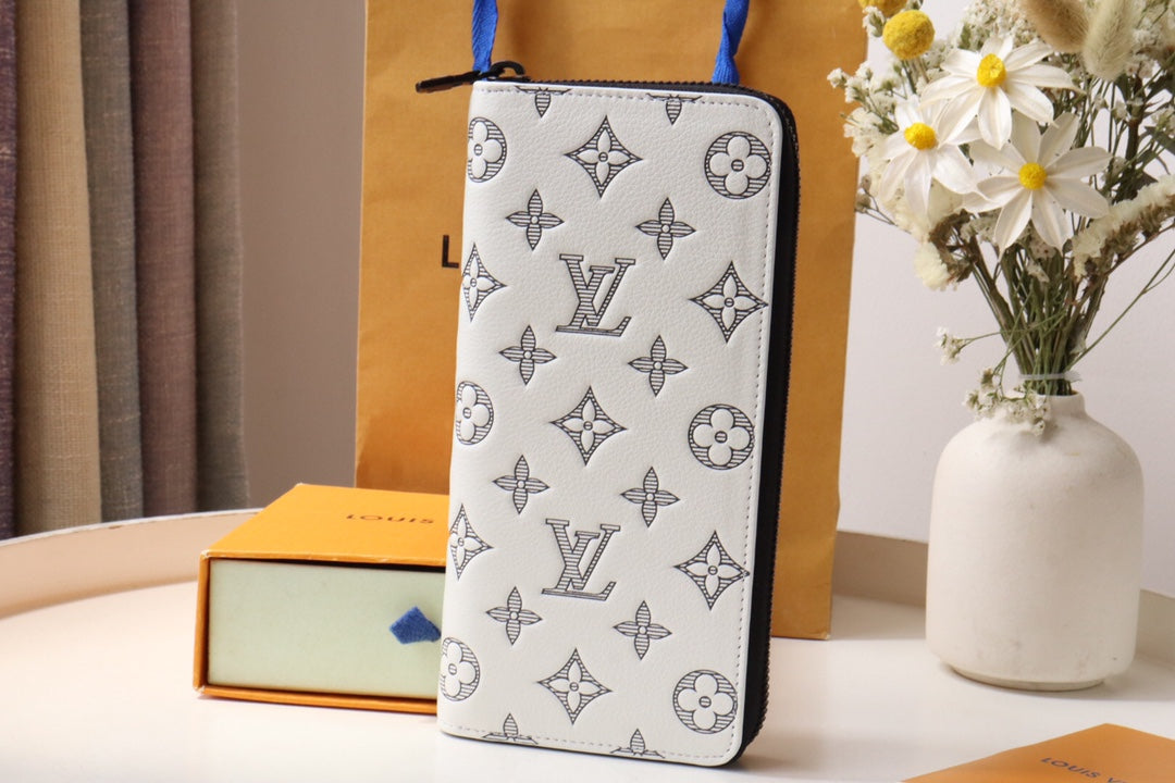 LV Zipper Wallet White Black Monogram Cowhide 248061