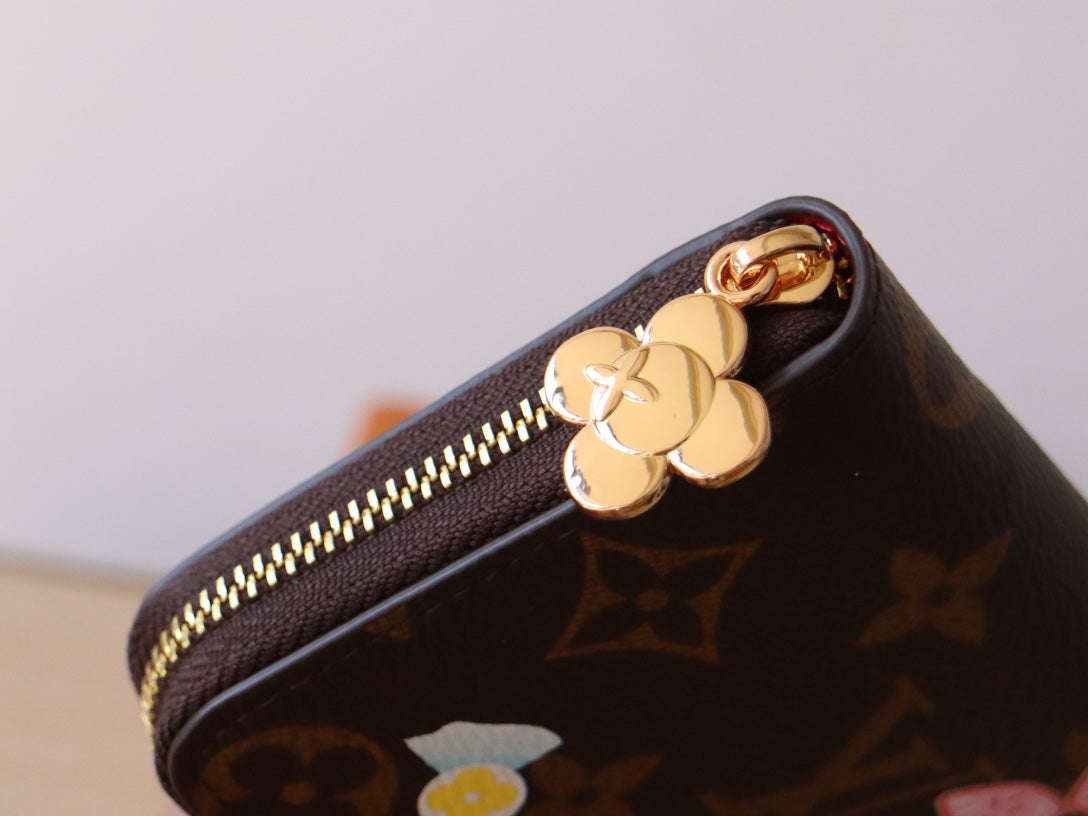 LV M12210 Zippy Coin Purse Candy Red Monogram Canvas 224259