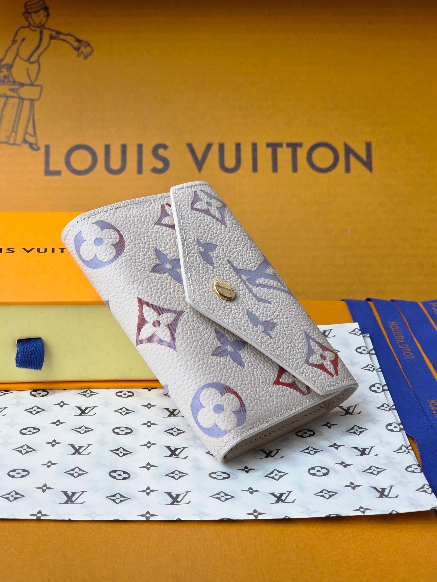 LV M25649 Victorine wallet Dream Beige Embossed Grained Cowhide - Light GHW
