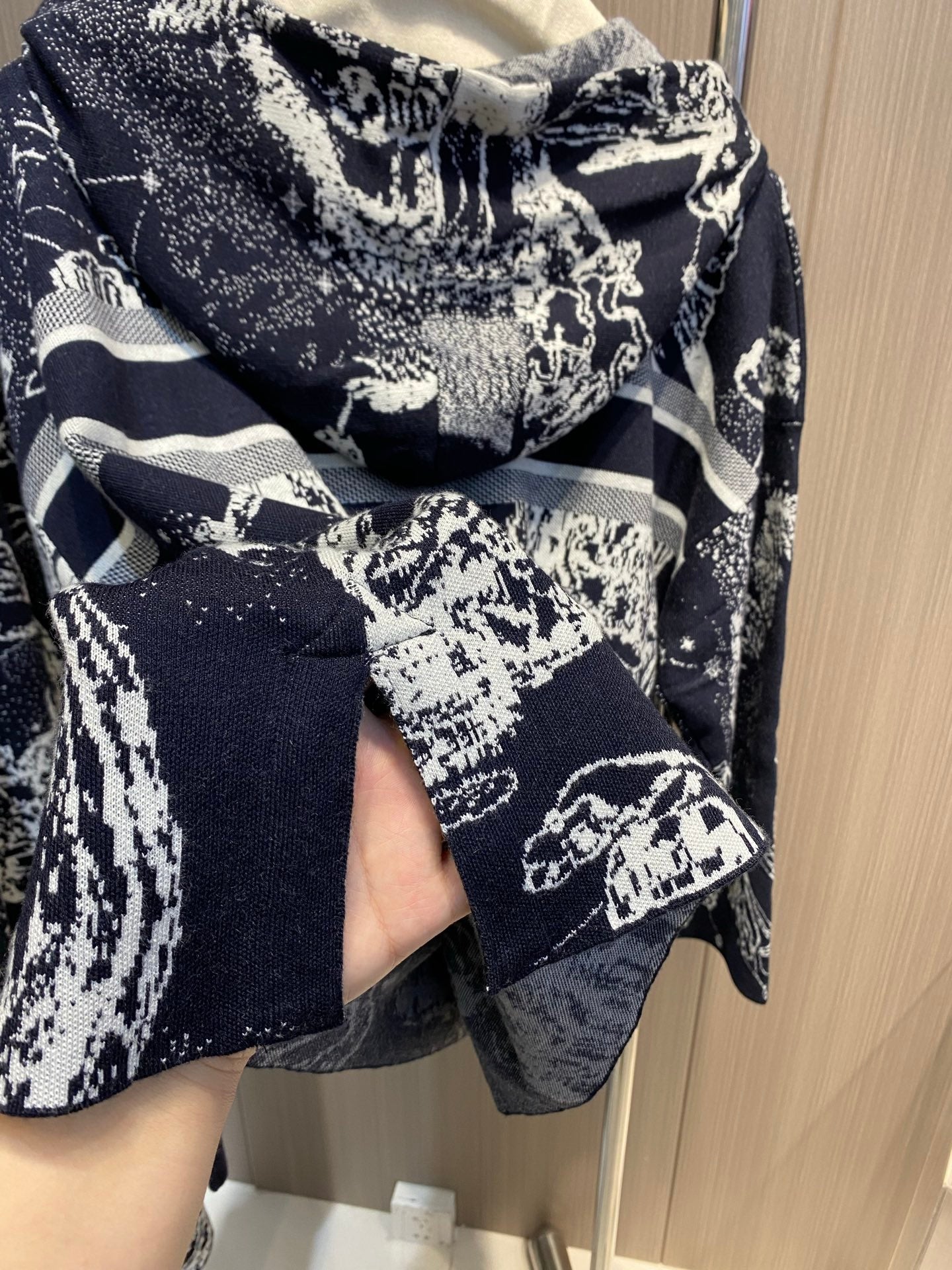 DIOR 25S HOODED SET STYLE 016