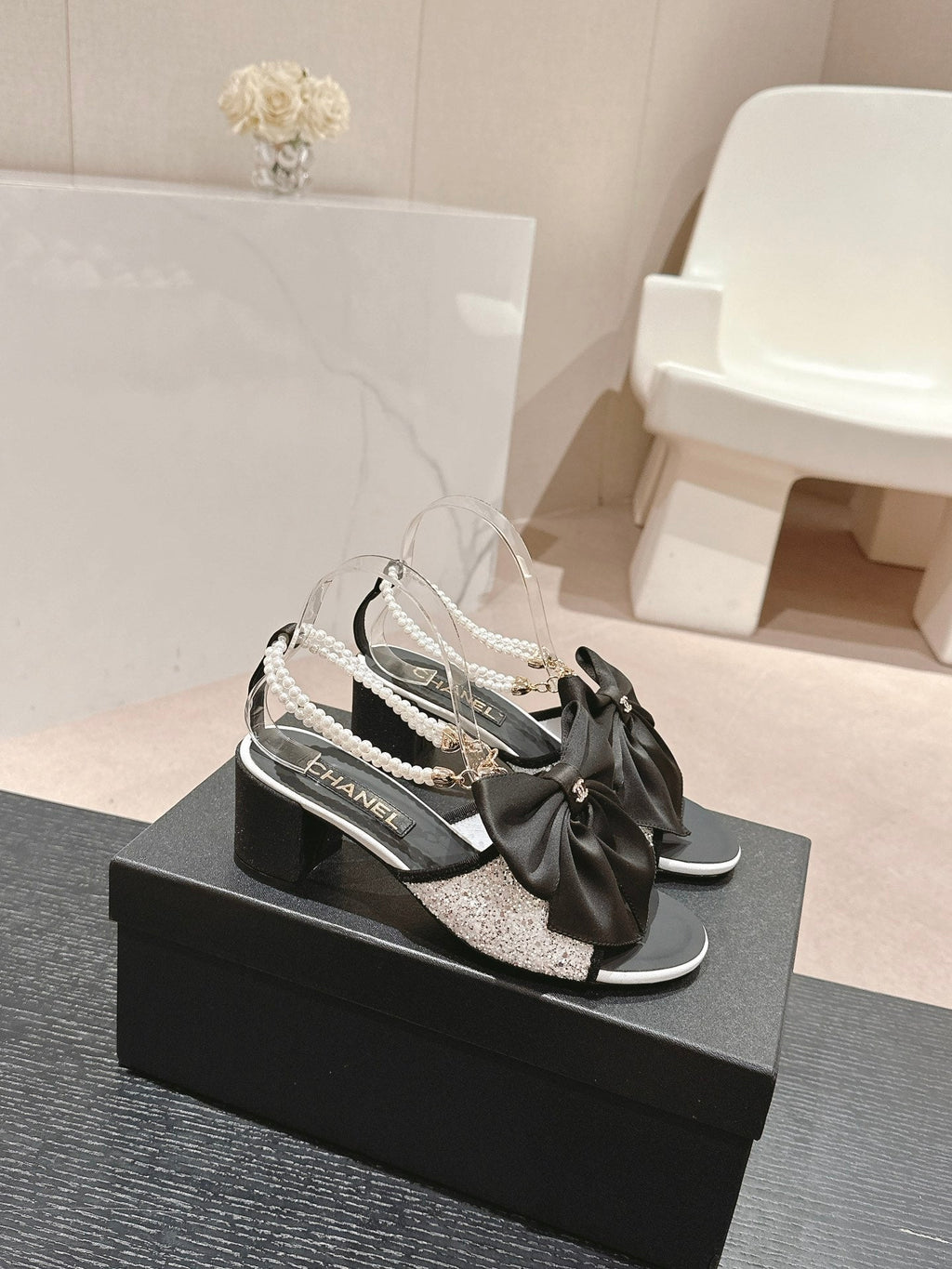 HIGH SANDAL WITH PEARL CHAIN BLACK LAMBSKIN WITH WHITE RHINESTONES