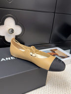 FLAT MARY JANE PUMPS IN SUN YELLOW LAMBSKIN MIX BLACK FABRIC