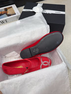 MARY JANE SHOES IN CHERRY RED VELVET WITH CRYSTALS LOGO