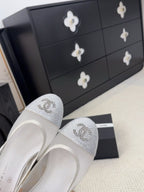 BALLET FLAT IN WHITE FABRIC AND MESH WITH CRYSTALS