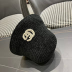 BUCKET HAT IN BLACK WOOL 389114