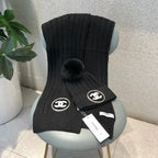 SET BEANIE HAT AND SCARF IN BLACK WOOL 424024
