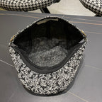 BAKER BOY CAP IN BLACK MIX WHITE FABRIC 431519