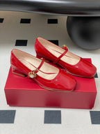 TRÈS VIVIER MARY JANE PUMPS IN RED PATENT CALFSKIN