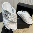 Women's slippers with two crossed straps sheepskins white
