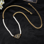 CHANEL 25S CHAIN BELT IN WHITE PEARL 614479