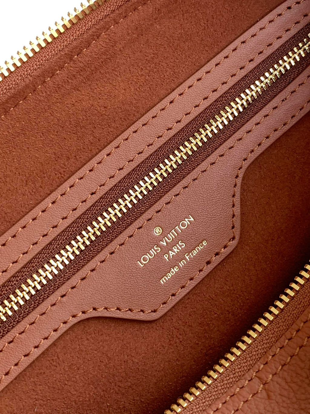 LV M28662 Speedy Soft 30 Camel Brown Monogram Empreinte Leather