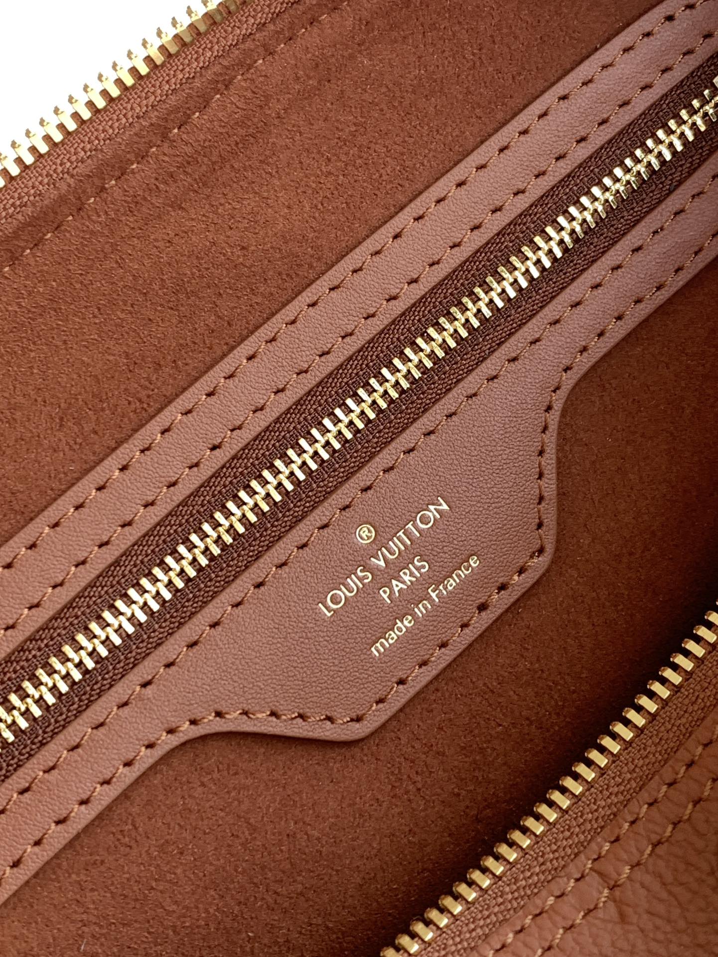 LV M28662 Speedy Soft 30 Camel Brown Monogram Empreinte Leather