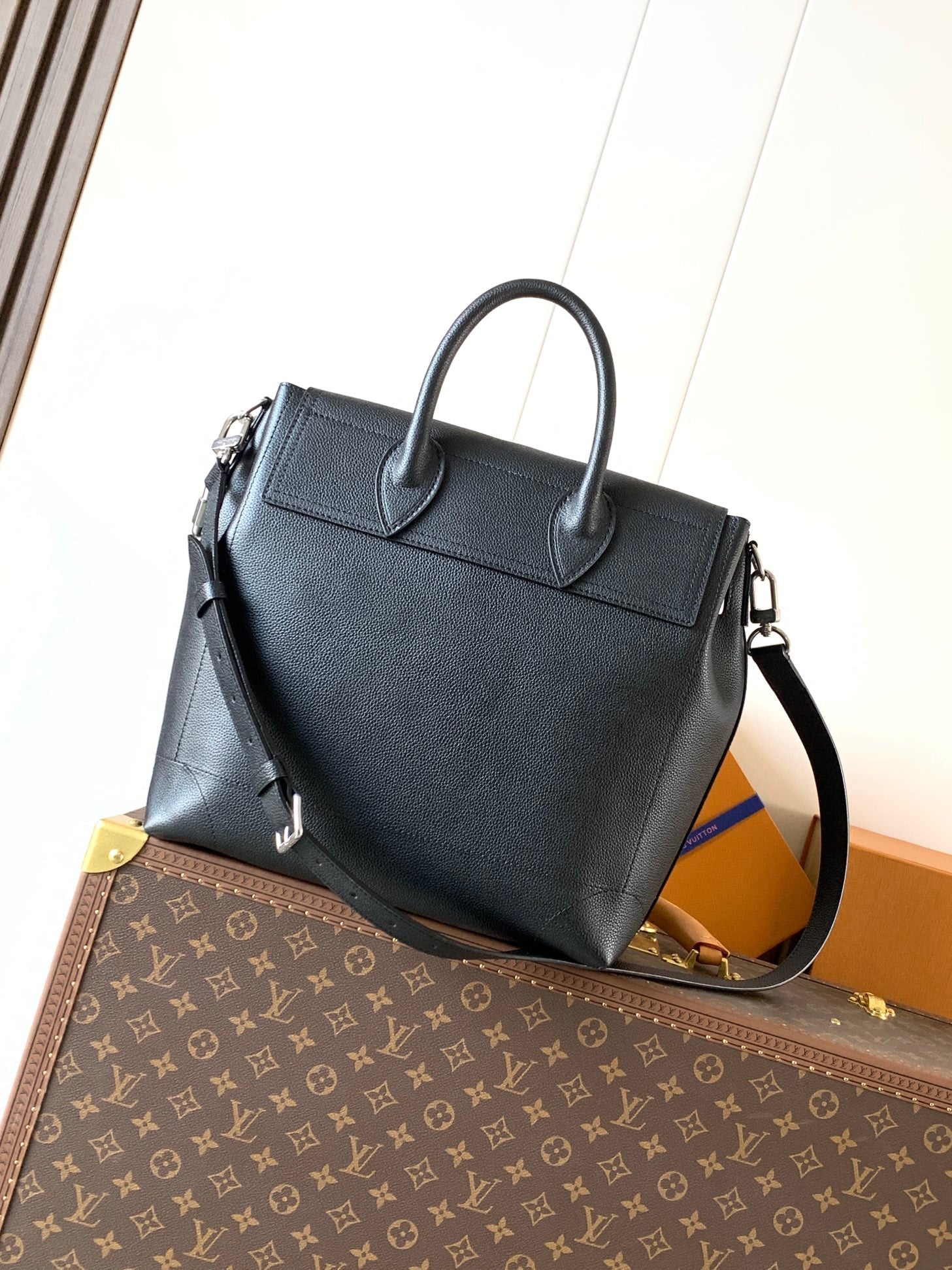 LV Steamer 30 Black Suede Leather